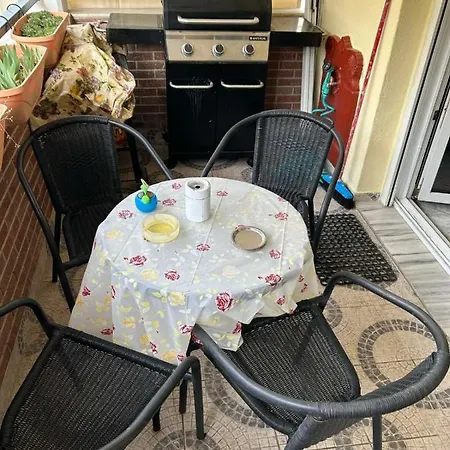 Apartment Skytrack Sa Thessaloniki